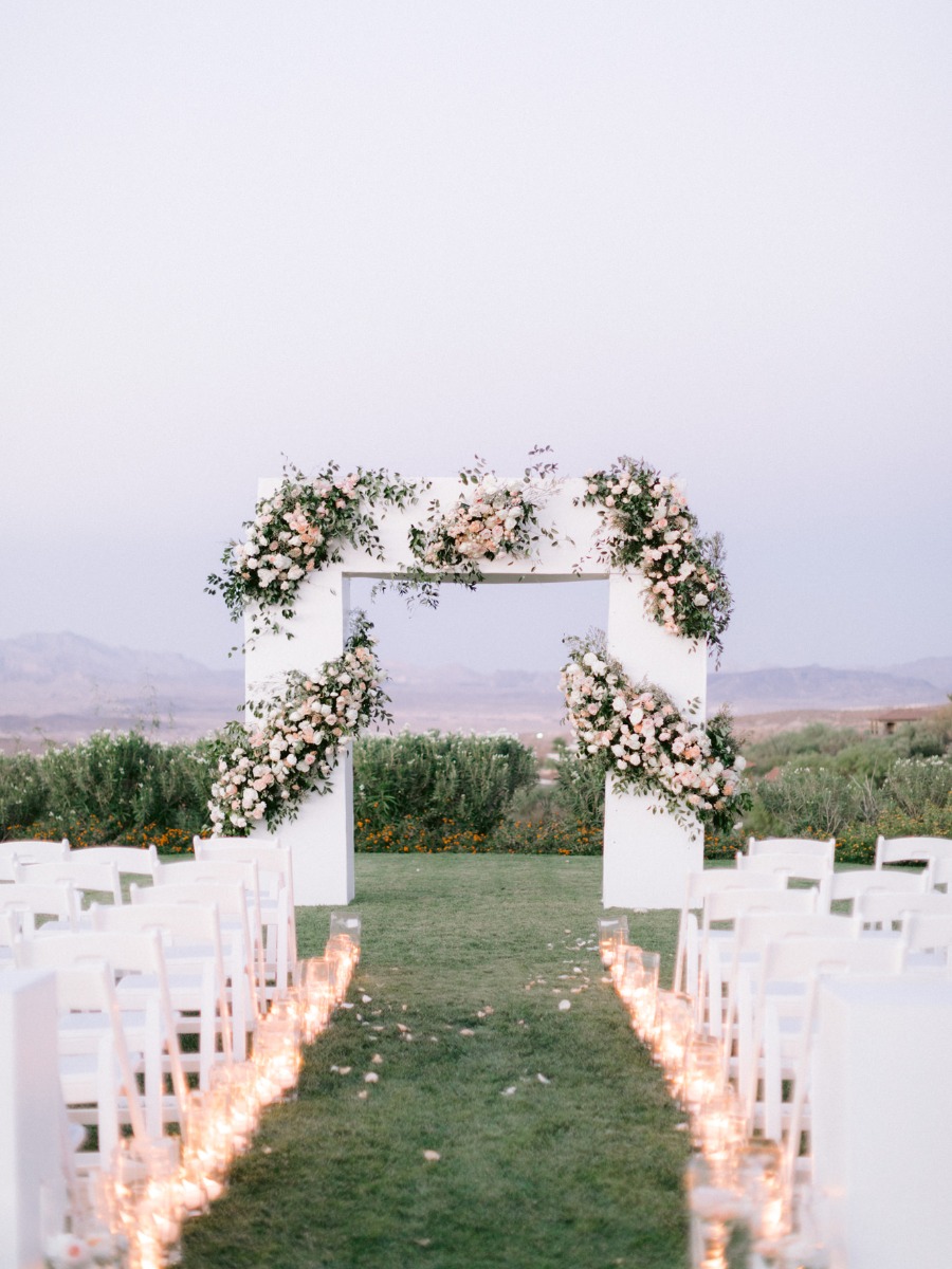 MyloFleur Is Making Floral Dreams Come True One Wedding At A Time