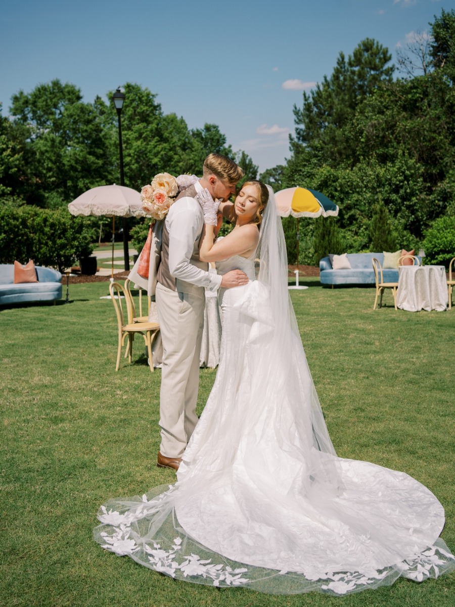 A nostalgic bistro-style wedding on the patio of The Maxwell