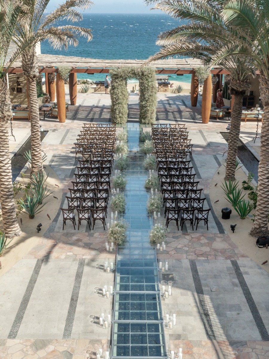 Stunning destination wedding weekend against the cliffs of Cabo