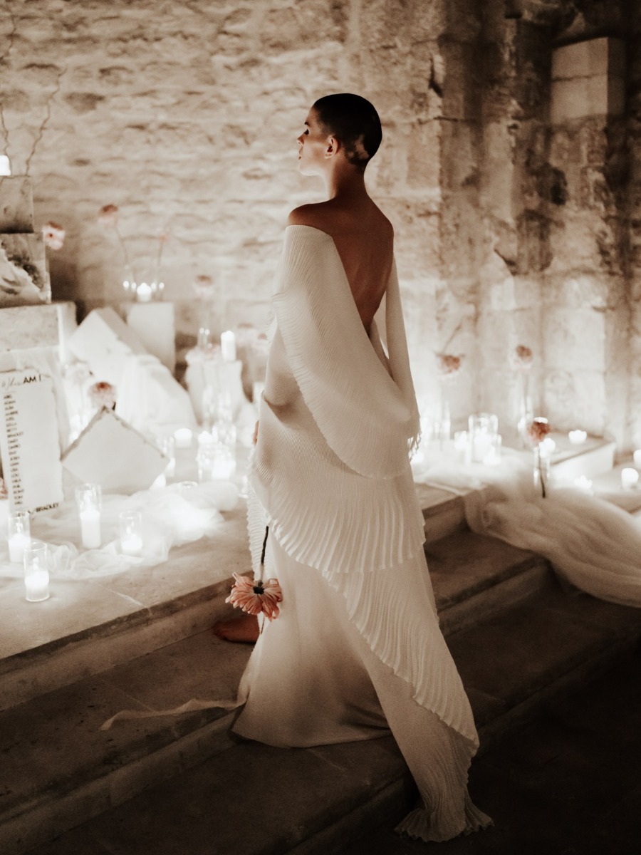 450 candles lit this contemporary feminine French inspo shoot