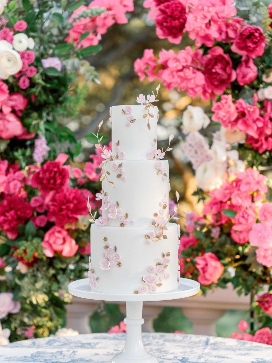 A floral explosion at an estate on the french riviera