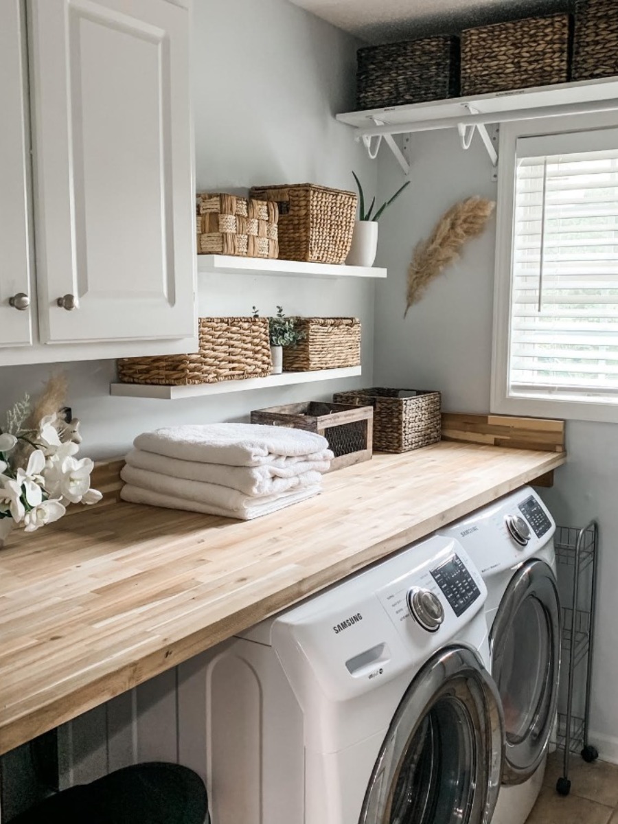 How to DIY a Farmhouse Laundry Room