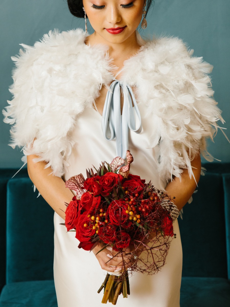 How Wedding Florals Tell a Love Story