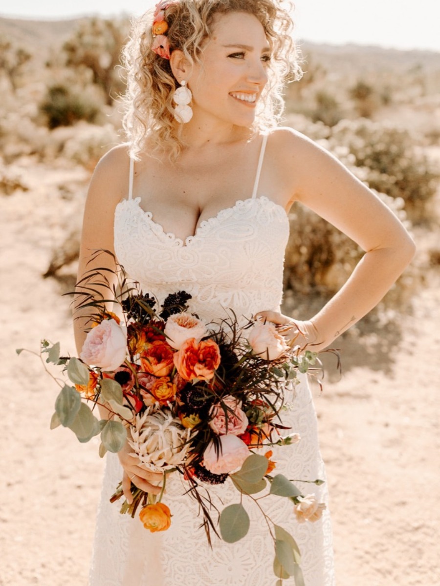 Dreamy Joshua Tree Wedding With DIY Flowers From FiftyFlowers