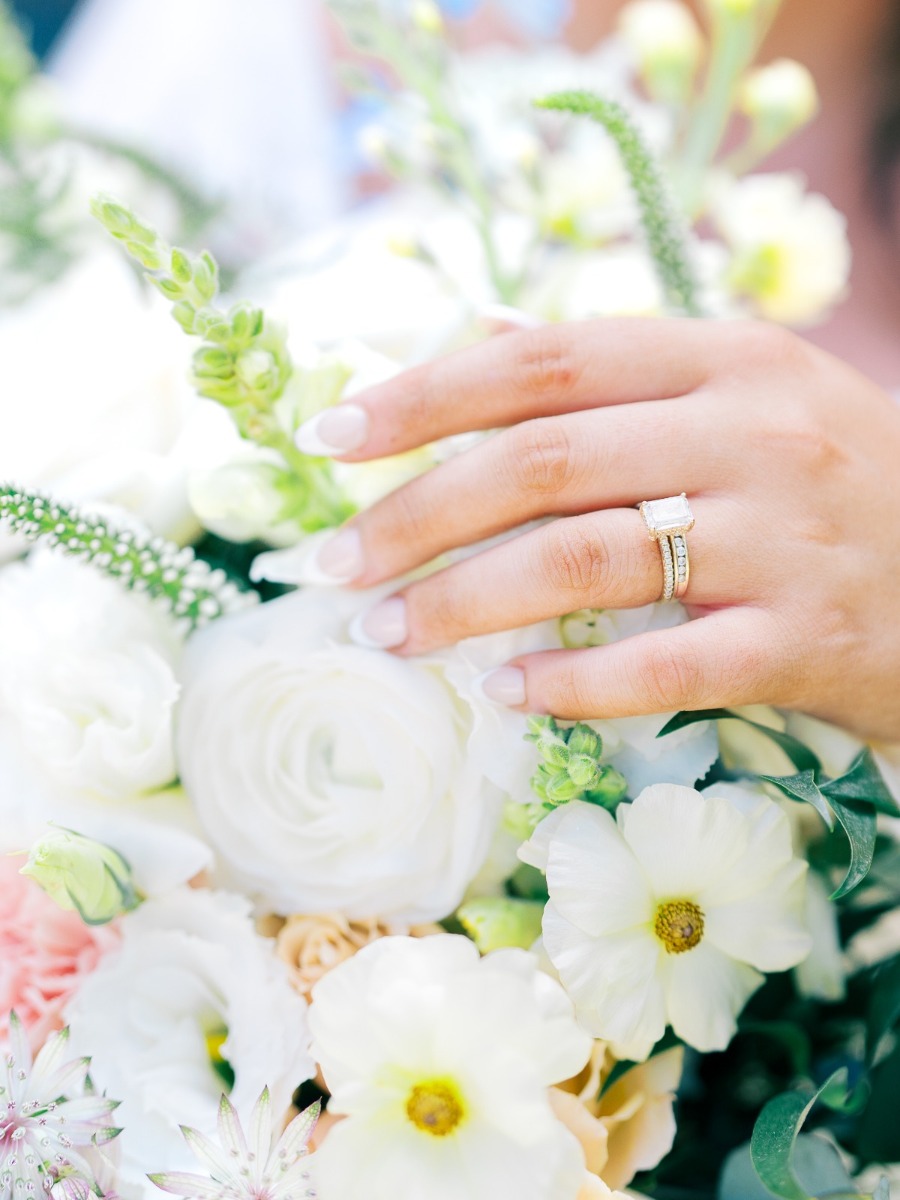 Elegant garden wedding in Arkansas in shades of blue, white, and peach