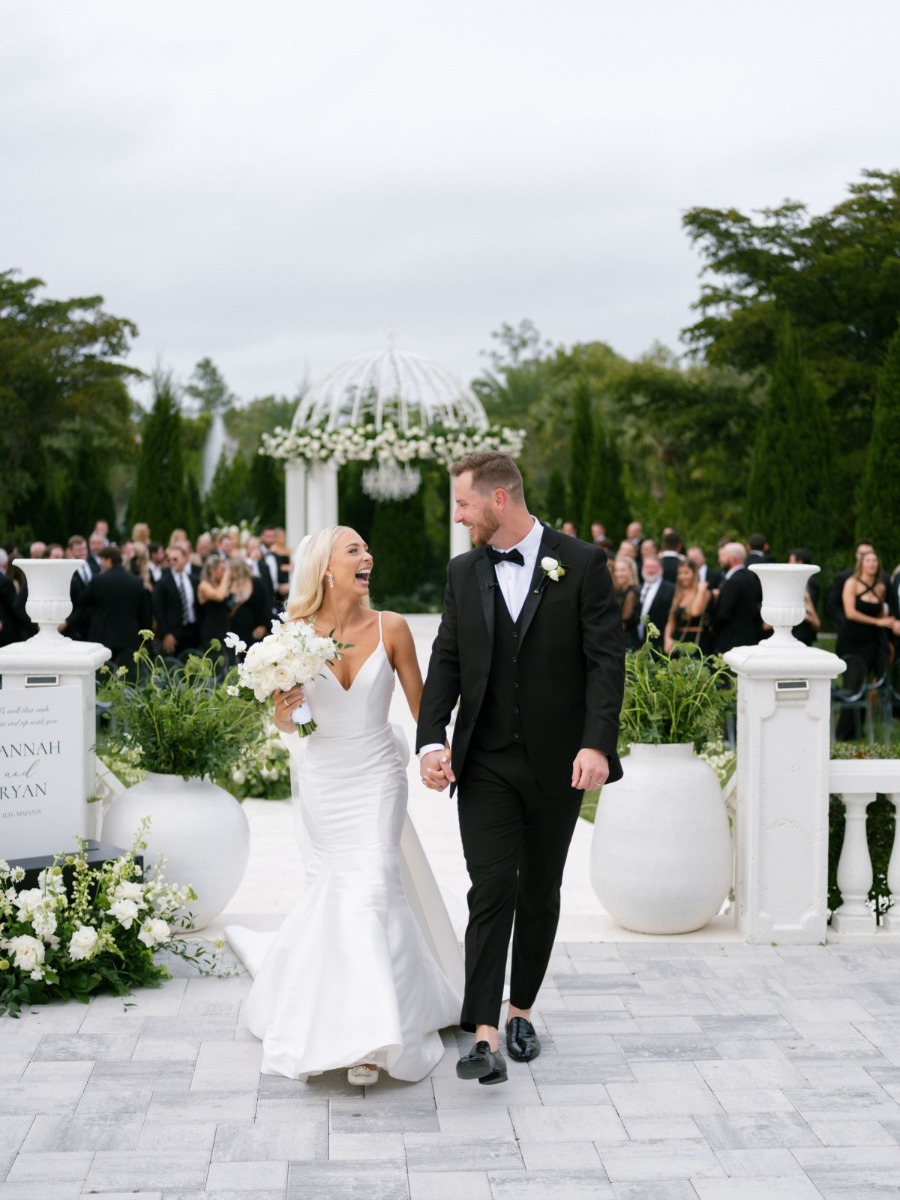 Absolutely every detail was black and white at this Florida wedding