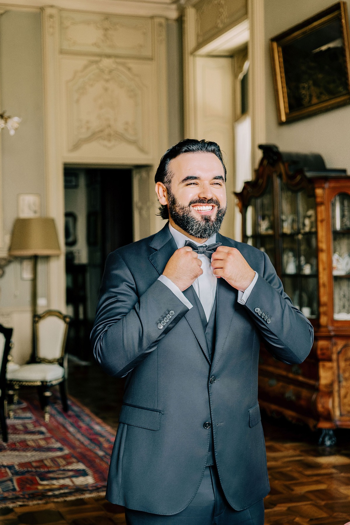 groom getting ready photo inspiration