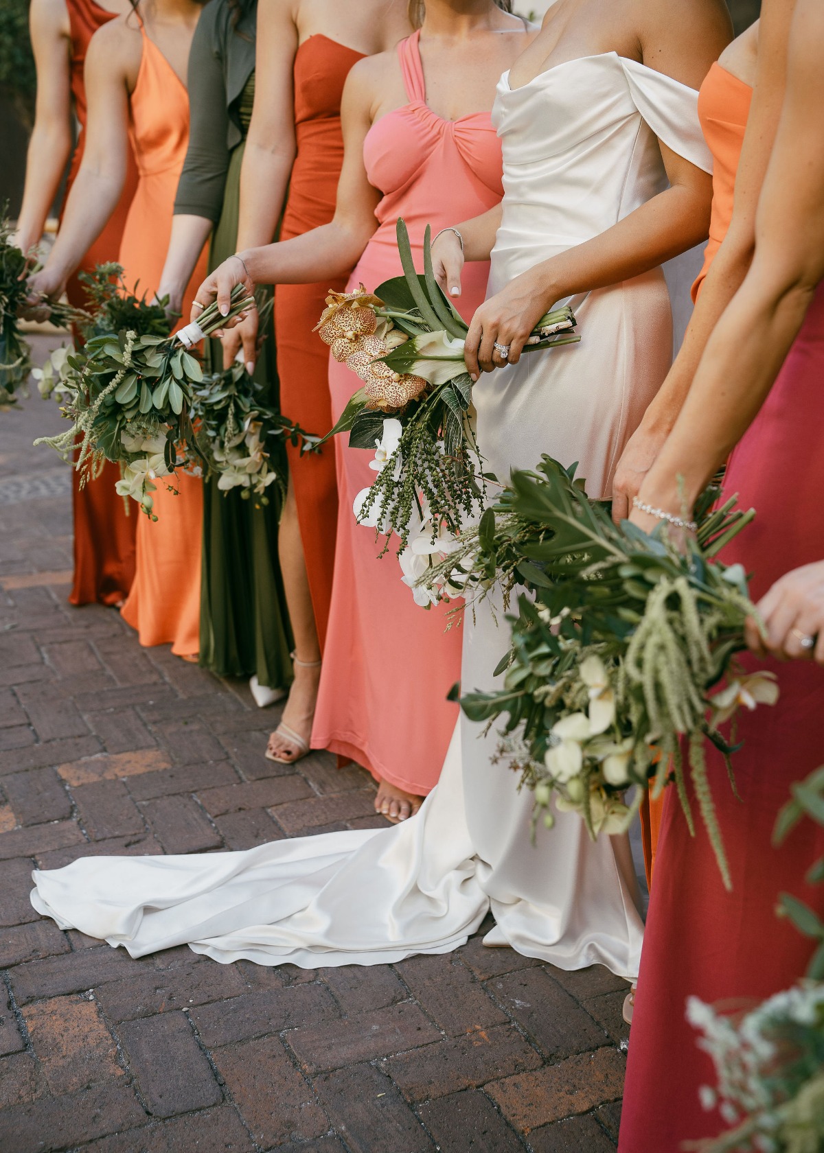 tropical wedding color palette ideas