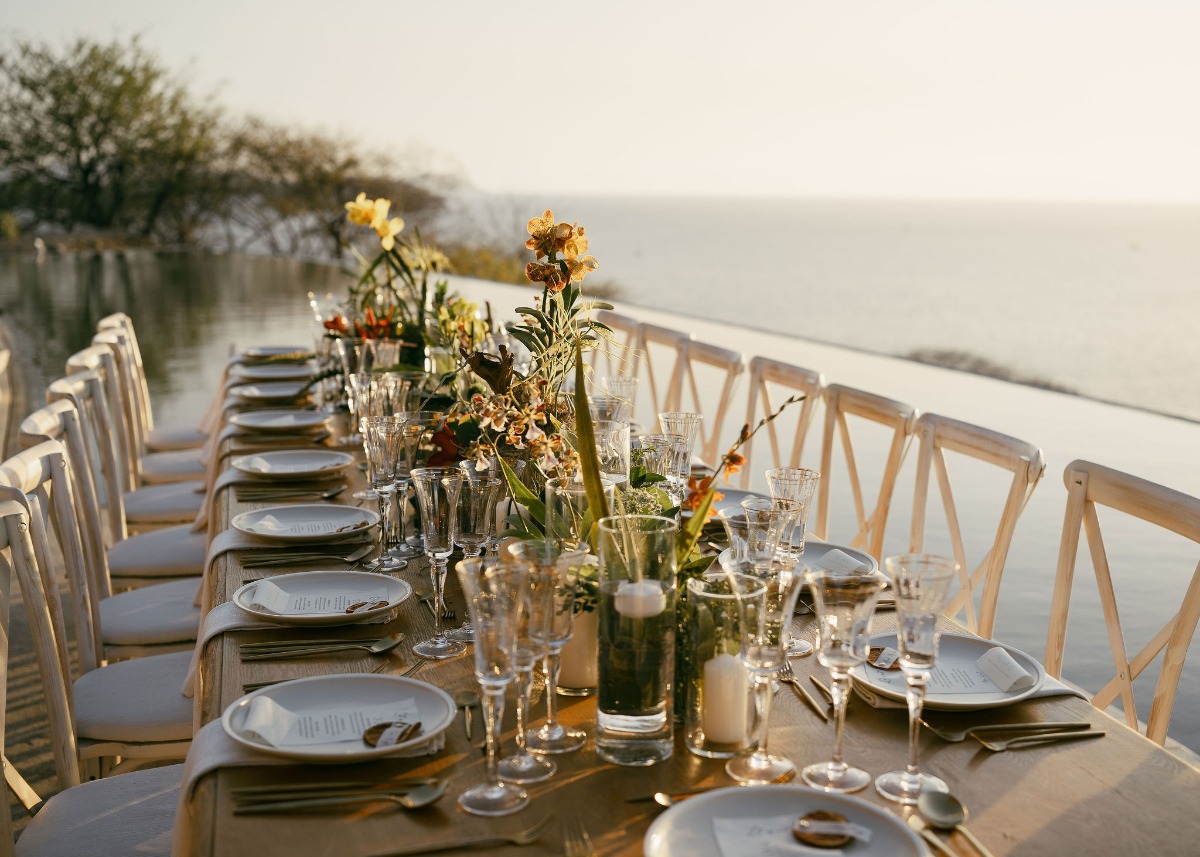 tropical tablescape for destination wedding