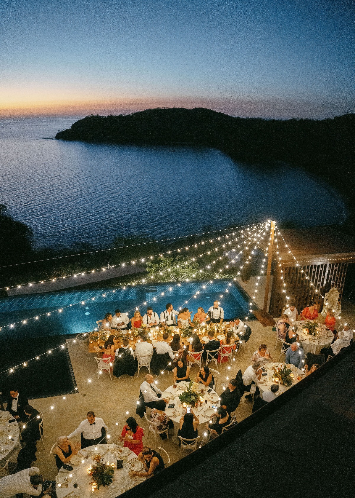 outdoor night wedding reception photo ideas