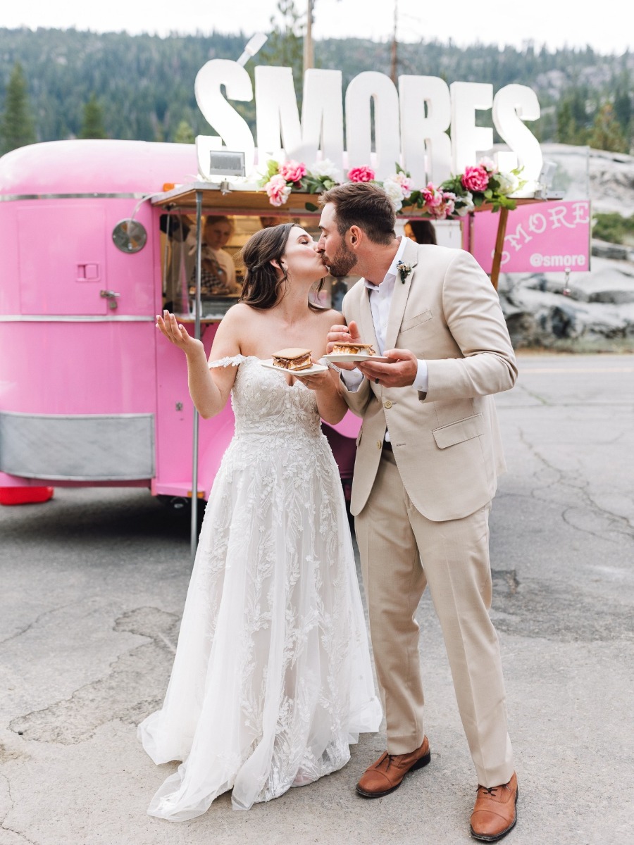 Gray skies were a gift at this Tahoe lodge wedding in the mountains