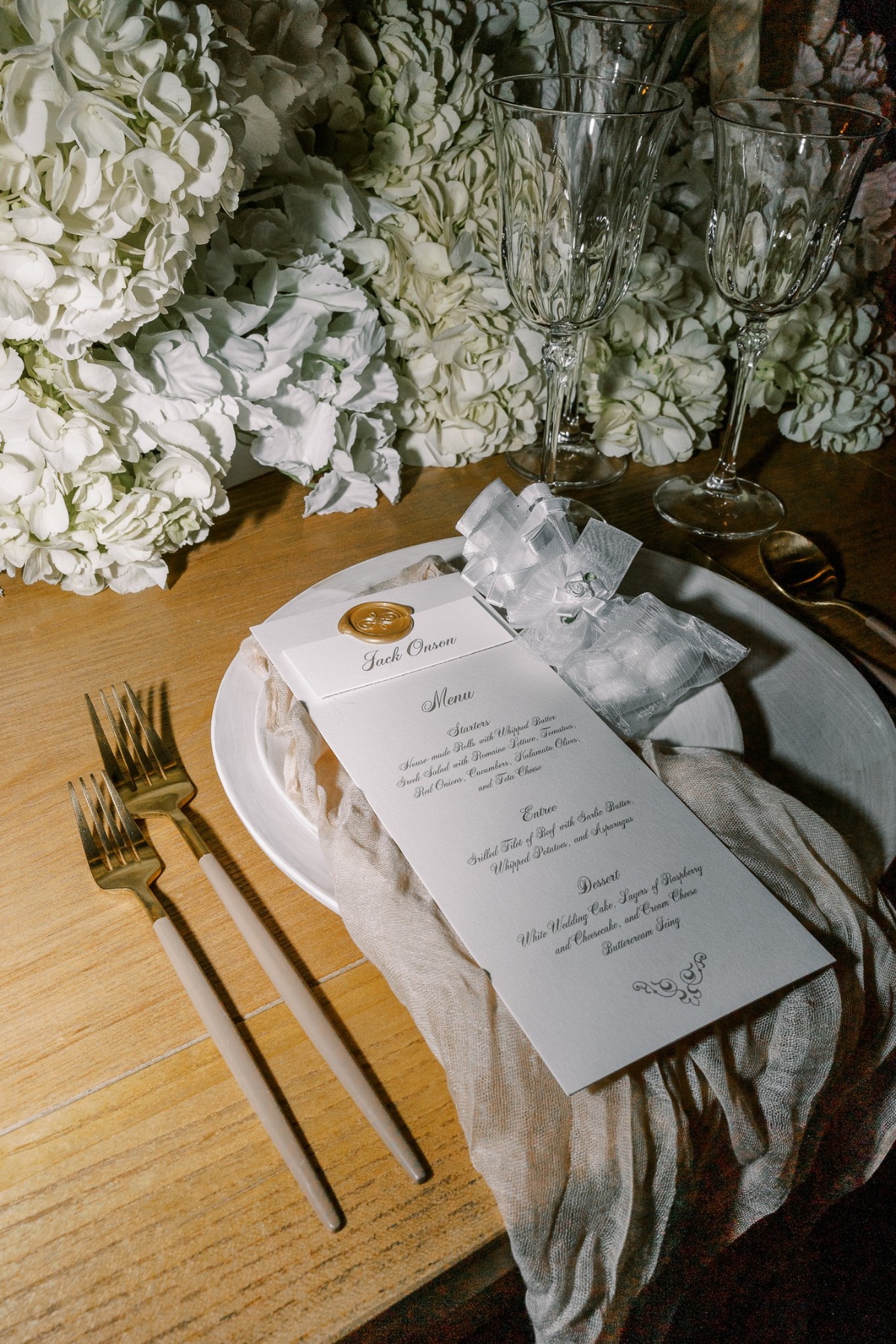 luxe wedding reception tablescape