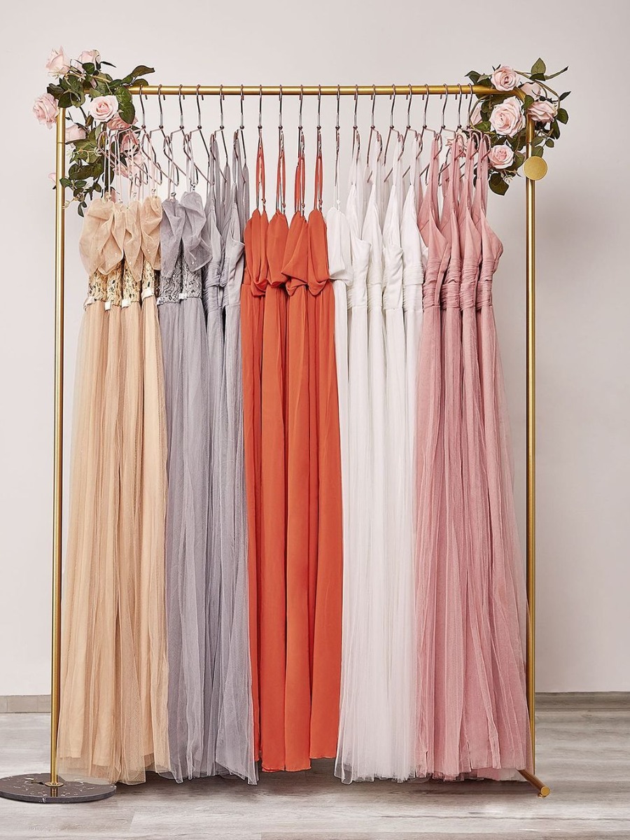 The Ultimate Guide to Choosing Bridesmaid Dress